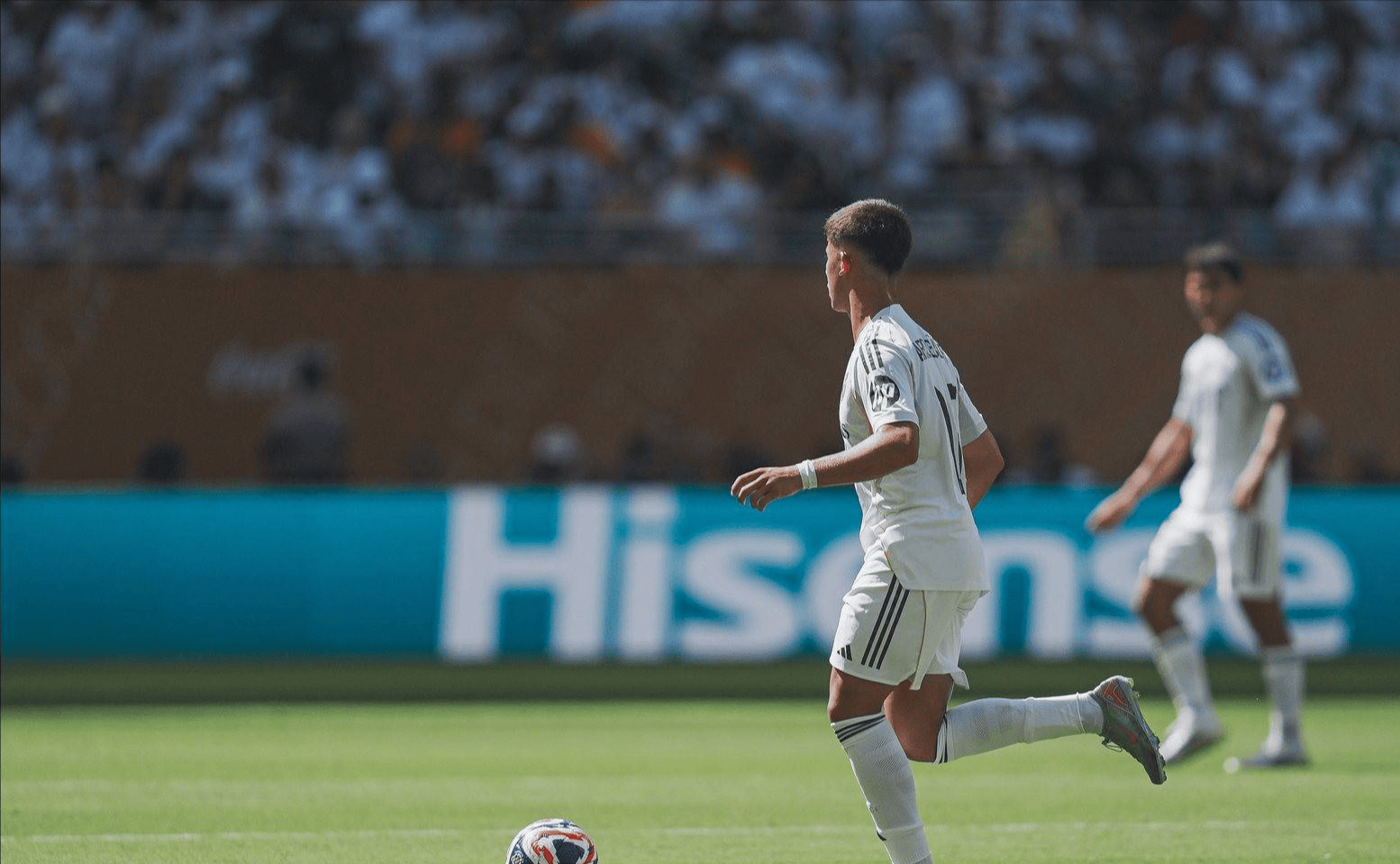 华体会-拜仁战平曼城，姆巴佩扑点救主法甲