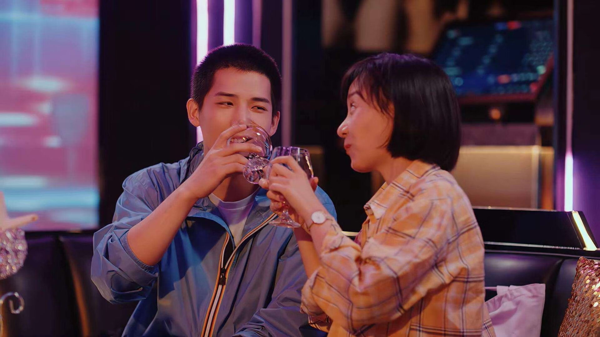 华体会-黄喜灿，当首尔雨季遇见毕尔巴鄂钢铁，他在错位舞台淬火成金